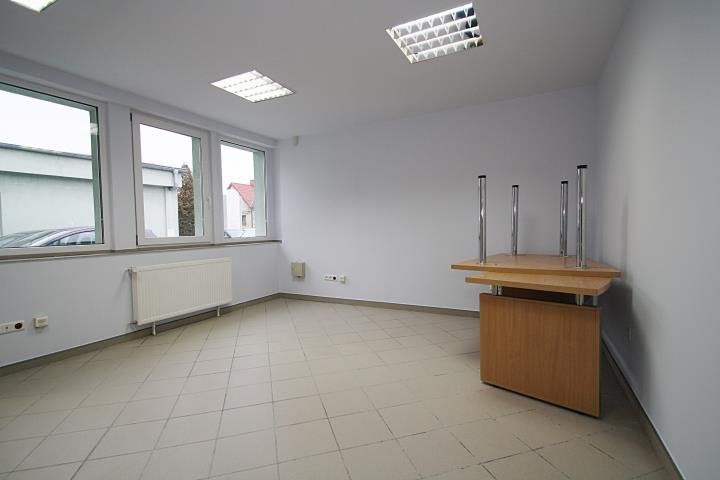 Lokal użytkowy na sprzedaż Opole, Malinka  350m2 Foto 11