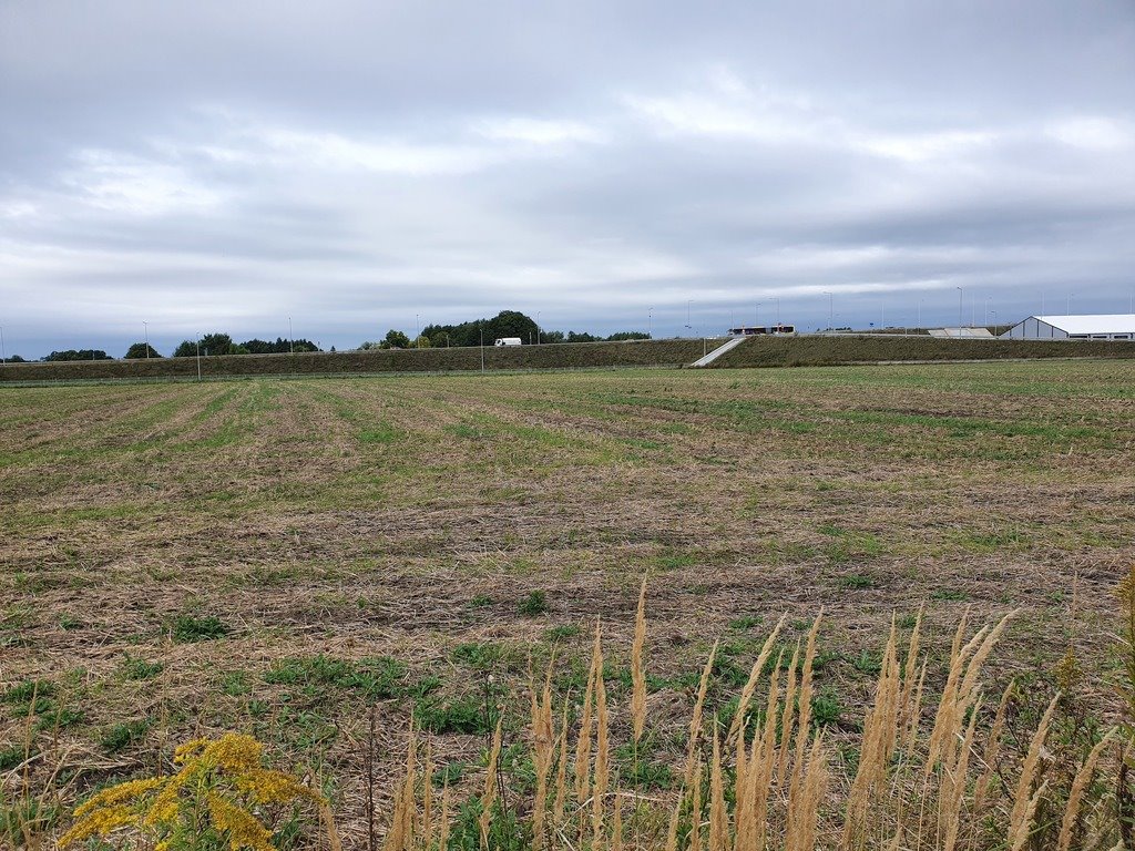 Działka usługowa 4040 m² z dostępem do mediów, Wrocław Wrocław, Strachowice, Strachowice, Jerzmanowska  4 040m2 Foto 1