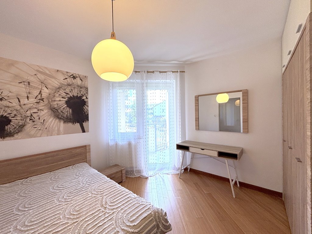 Mieszkanie czteropokojowe  na sprzedaż Rzeszów, Zalesie  88m2 Foto 1