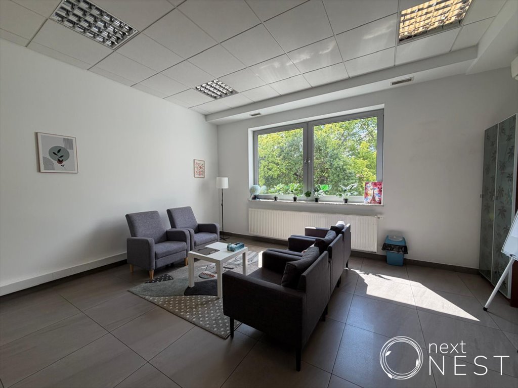 Lokal użytkowy 26 m2 na biuro lub usługi w Konstancinie Konstancin-Jeziorna, Warszawska  26m2 Foto 1