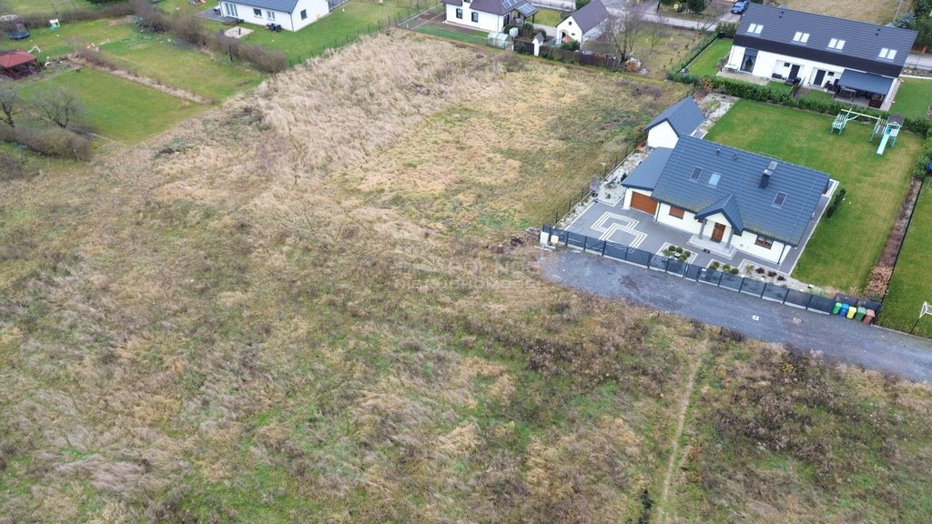 Działka budowlana na sprzedaż Łaziska  900m2 Foto 3