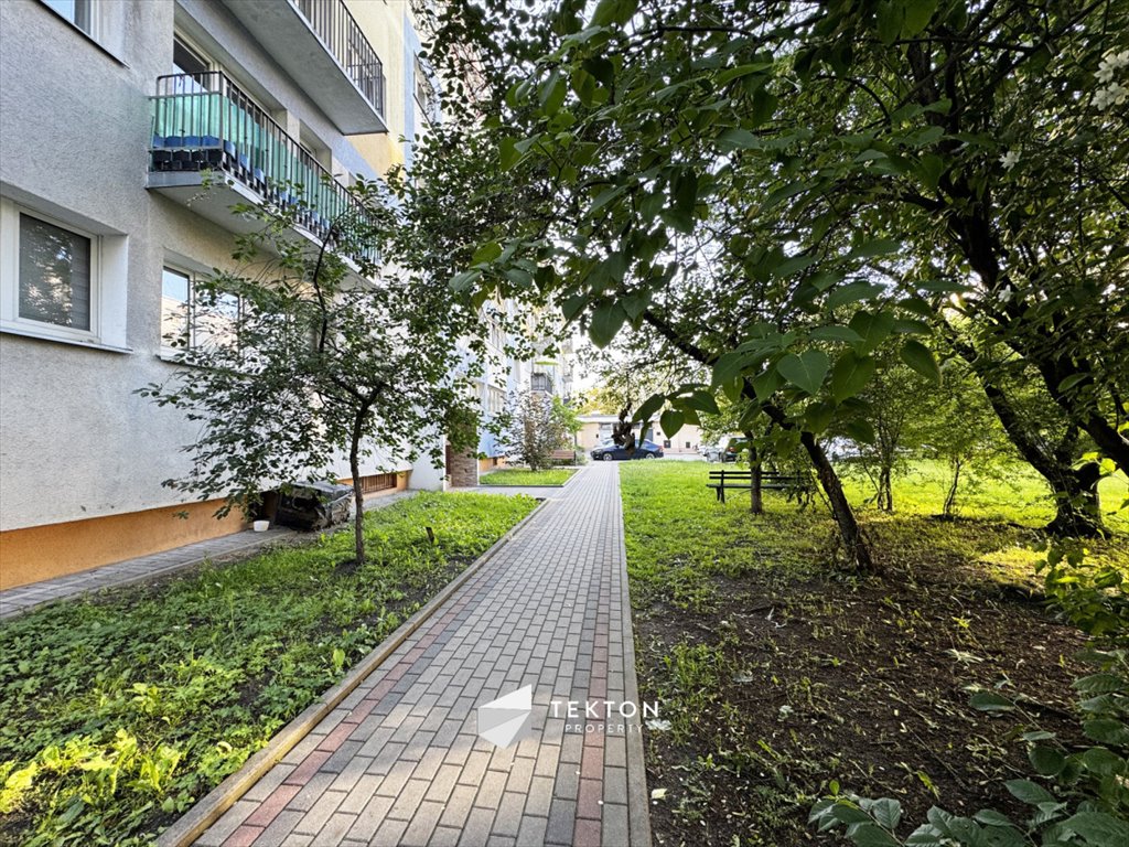 Zapraszam do obejrzenia funkcjonalnego 2-pokojowego mieszkania z balkonem w Łodzi Łódź, Widzew, Szpitalna  40m2 Foto 1