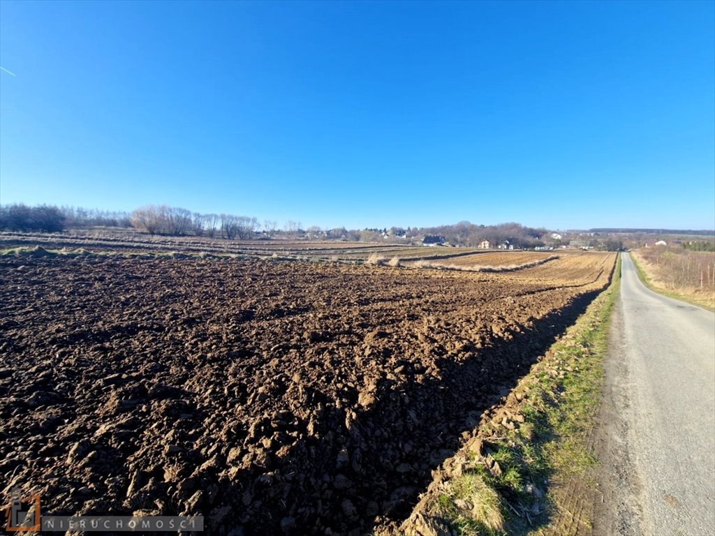 Inwestycyjna działka 3857 m2 z mediami i dużym potencjałem Owczary  3 857m2 Foto 1