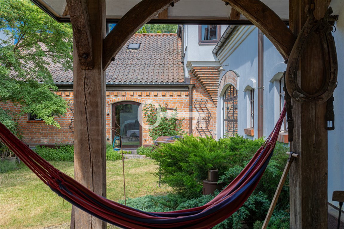 Unikalny dom artystyczny z piwnicą na wino i sauną Parcela-Obory  625m2 Foto 1