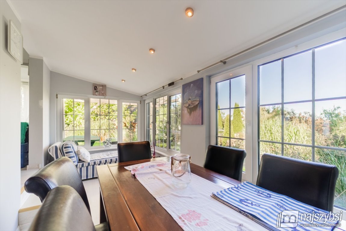 Urokliwy dom całoroczny nad rzeką w Unin – 75 m2 Unin  75m2 Foto 1