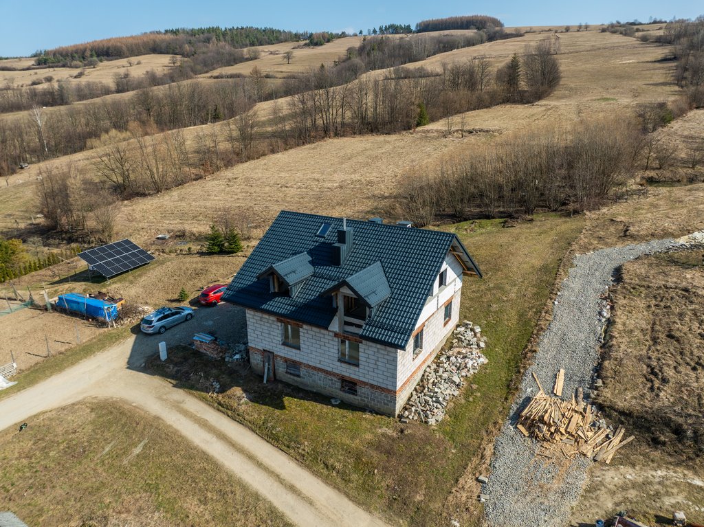 Przestronny dom 220 m² w Króliki Polskiej – surowy otwarty Królik Polski  220m2 Foto 1