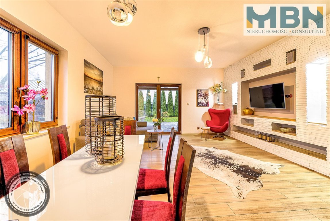 Przestronny dom 181m2 z garażem i ogrodem w Wilkasach Giżycko, Wilkasy  181m2 Foto 1