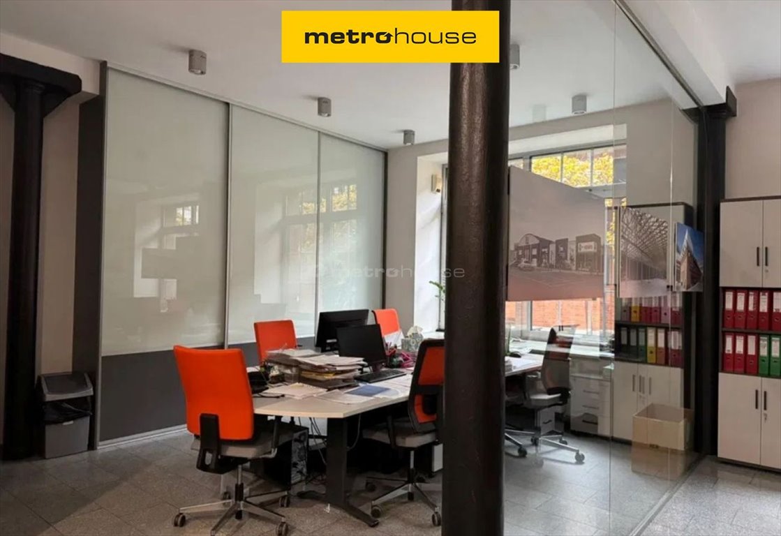 Atrakcyjny lokal 103,8 m² z witrynami i miejscami garażowymi Łódź, Śródmieście, Tylna  104m2 Foto 1