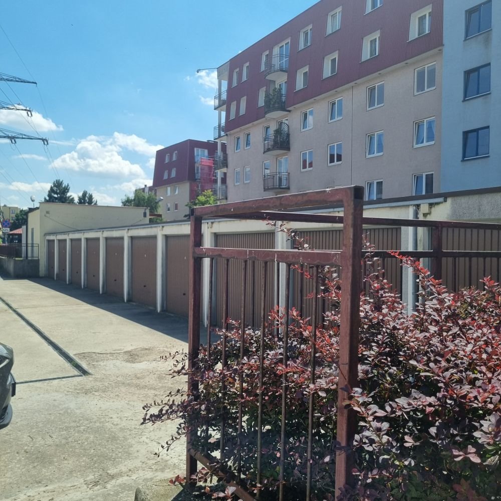 Garaż na sprzedaż Wrocław, Krzyki, Krzyki, Poranna  16m2 Foto 1