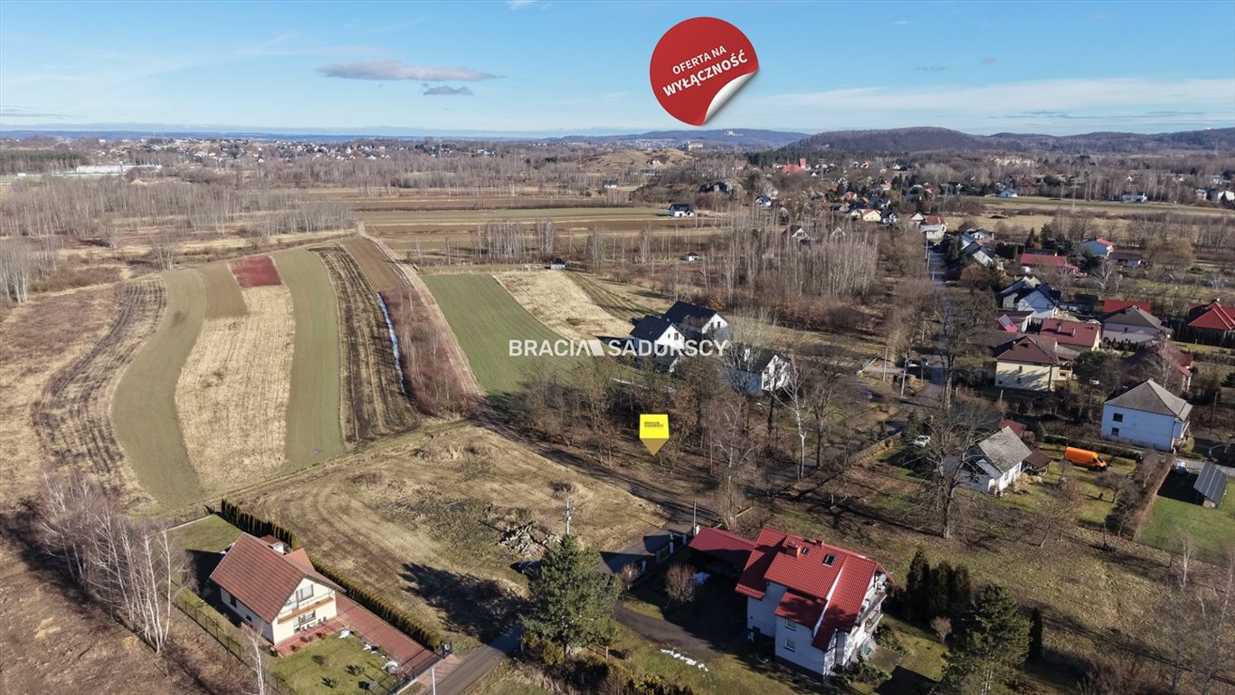 Działka budowlana 9 arów, spokój, las, dojazd asfalt Jeziorzany  900m2 Foto 1