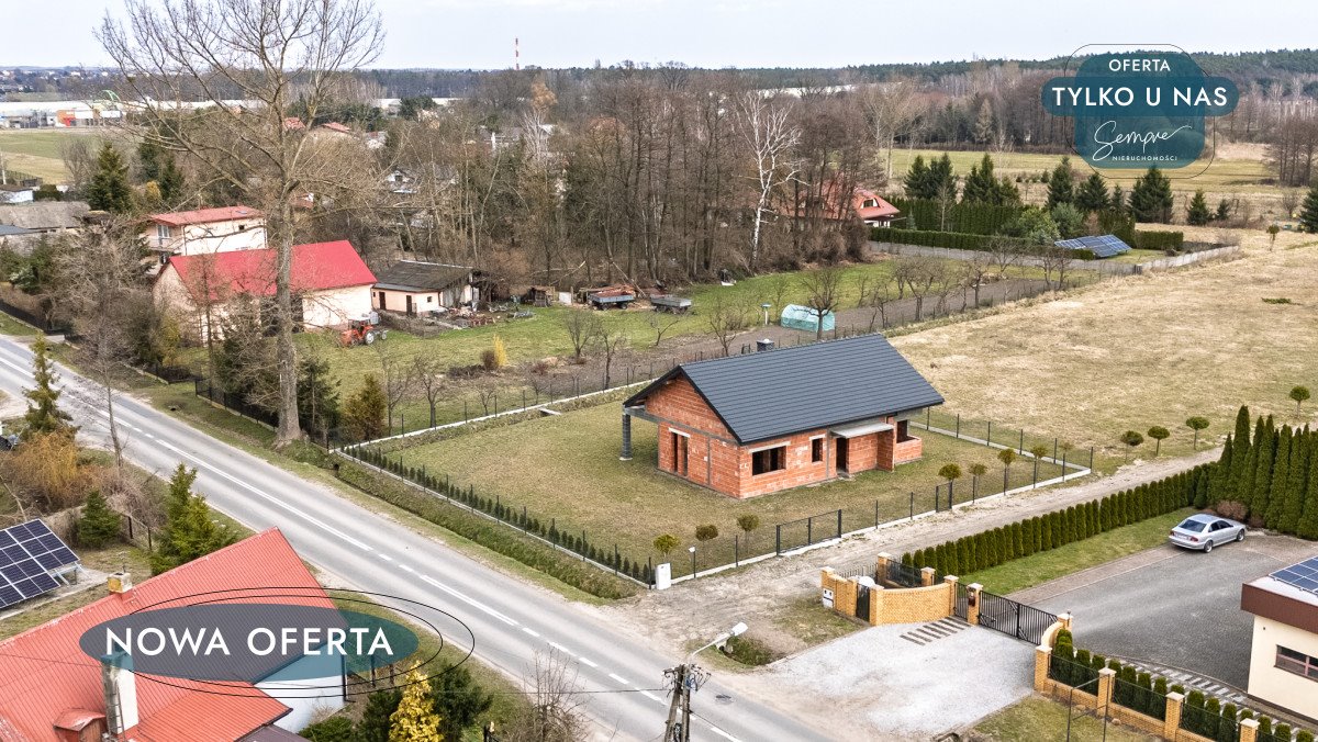 Dom w stanie surowym otwartym z dużą działką w Paprotni Paprotnia  133m2 Foto 1