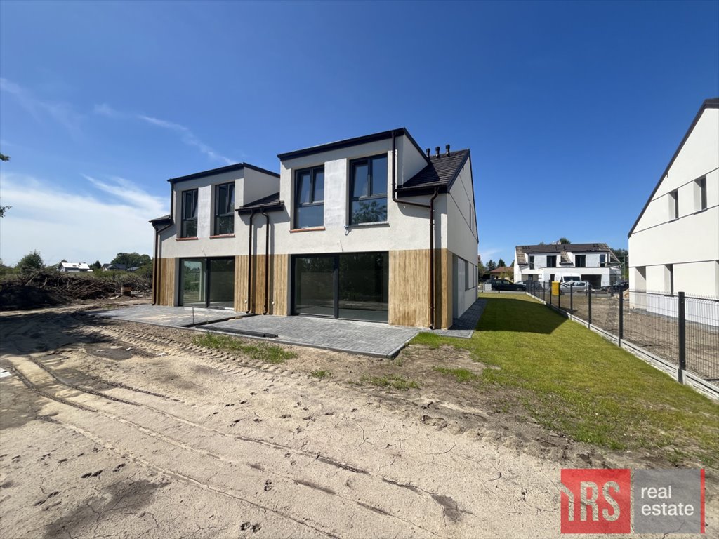 Nowoczesny bliźniak 134 m² z garażem i ogrodem polecam Grzybowo  156m2 Foto 1