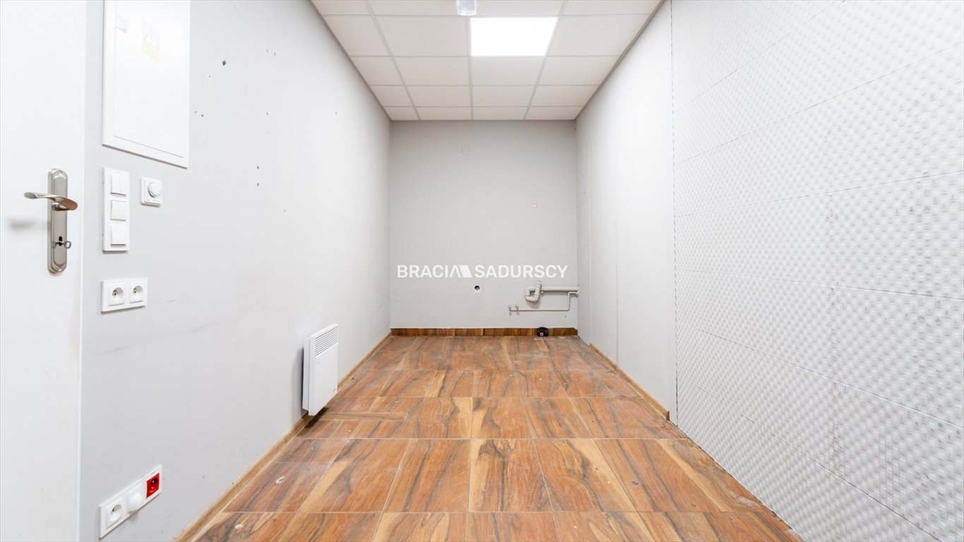 Lokal użytkowy na wynajem Kraków, Podgórze Duchackie, Kurdwanów, Turniejowa  75m2 Foto 8