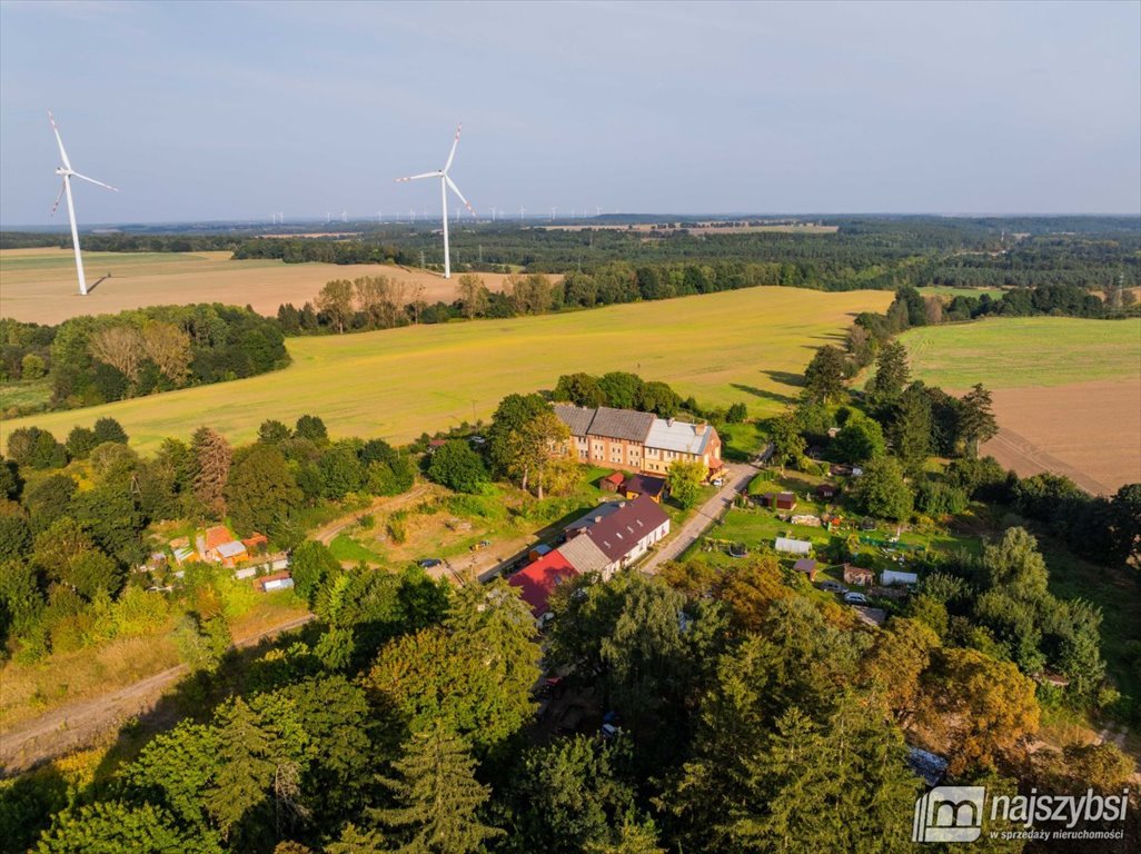 Mieszkanie dwupokojowe na sprzedaż Poradz, Wieś  68m2 Foto 3