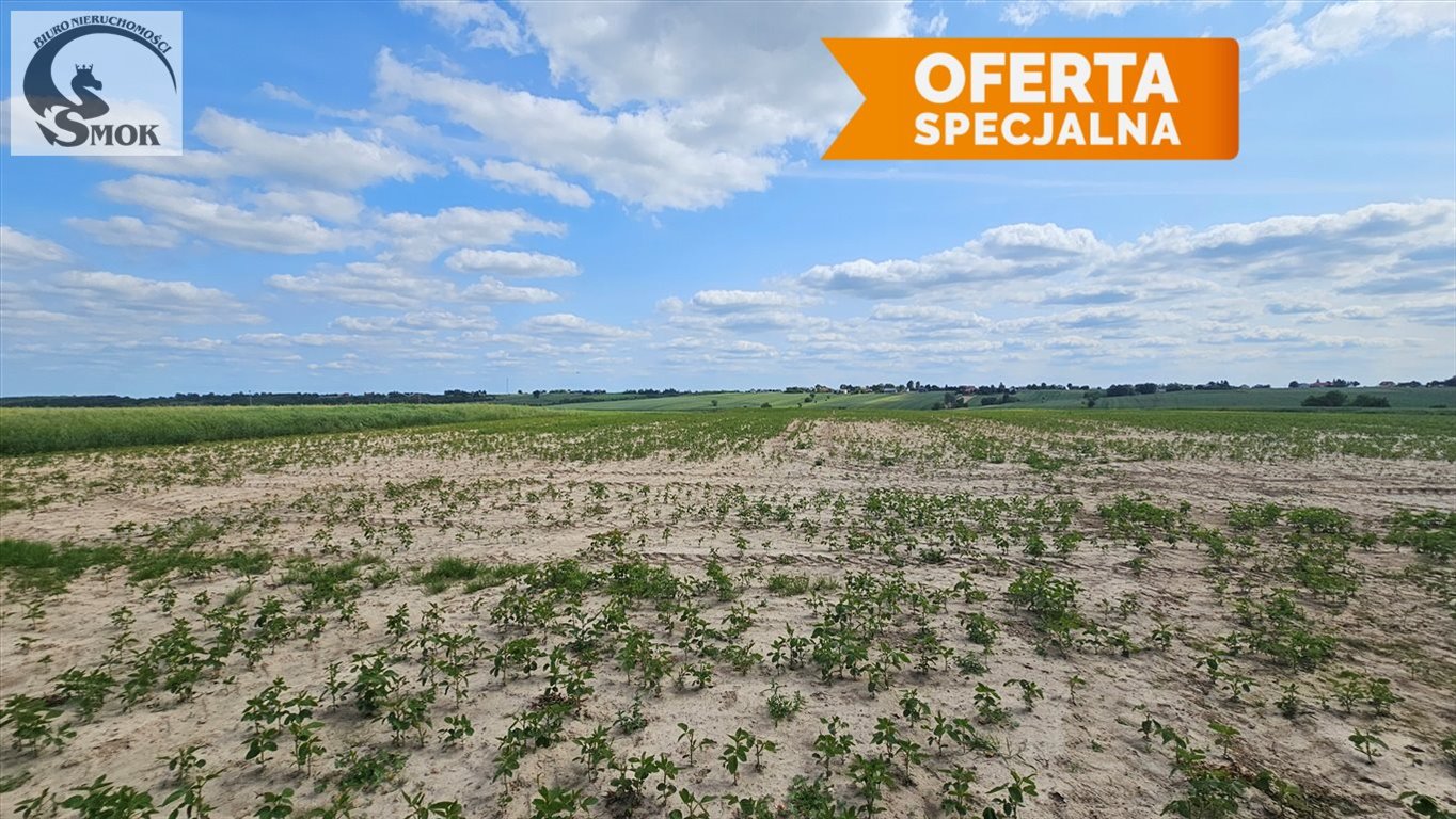 Działka budowlana z widokiem, prąd i woda, spokojna okolica Celiny  1 200m2 Foto 1