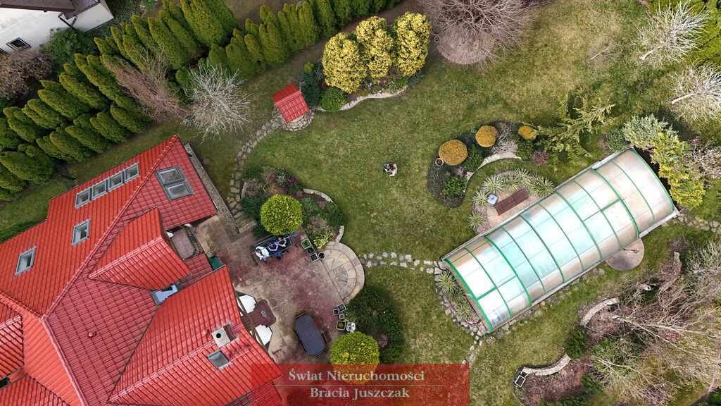 Przestronny dom z oranżerią, kominkiem i garażem Żerniki Wrocławskie  308m2 Foto 1