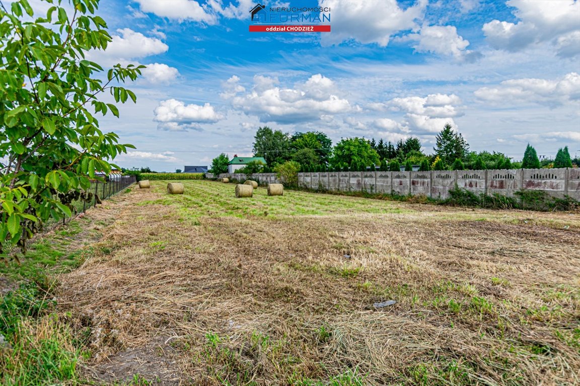 Działka budowlana na sprzedaż Chodzież, Chodzież  2 275m2 Foto 1