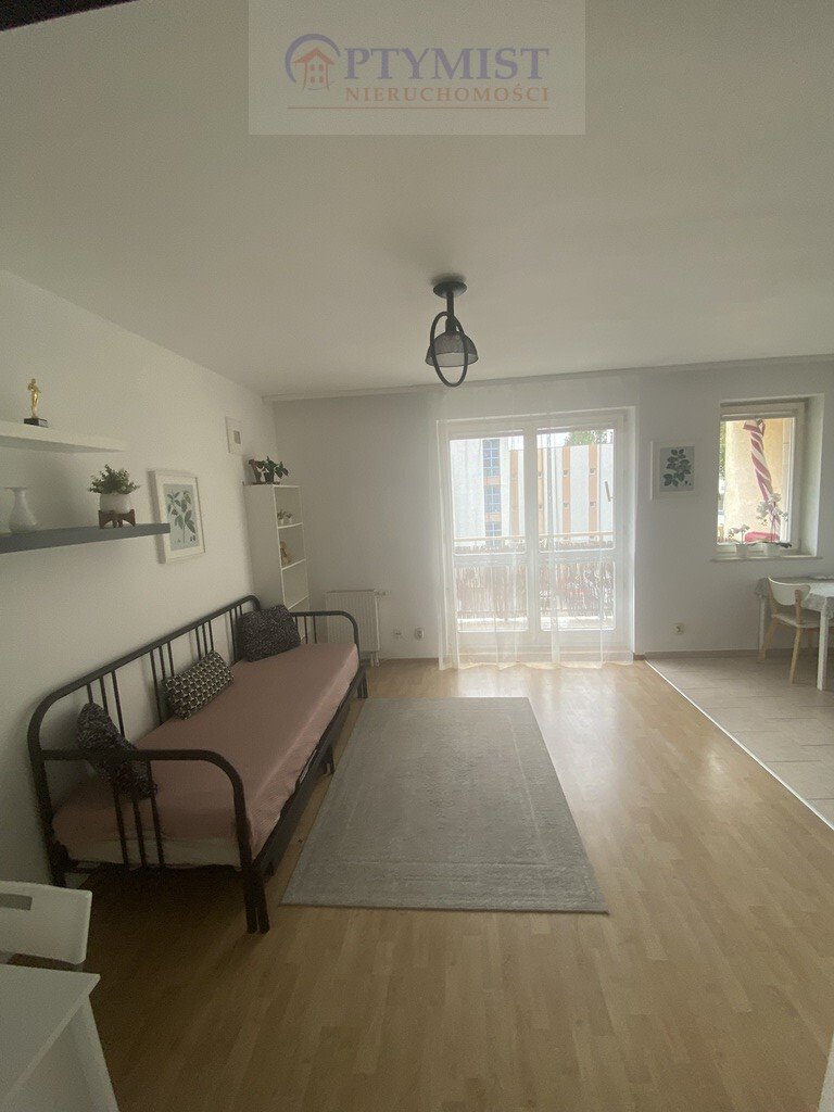 Kawalerka 30 m² w Warszawie - cicha, umeblowana z balkonem Warszawa, Bemowo, Kluczborska  30m2 Foto 1