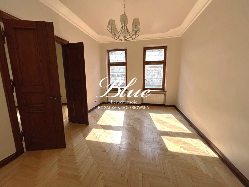 Przestronne 105 m² mieszkanie w sercu Szczecina z dużymi oknami Szczecin, Śródmieście  105m2 Foto 1