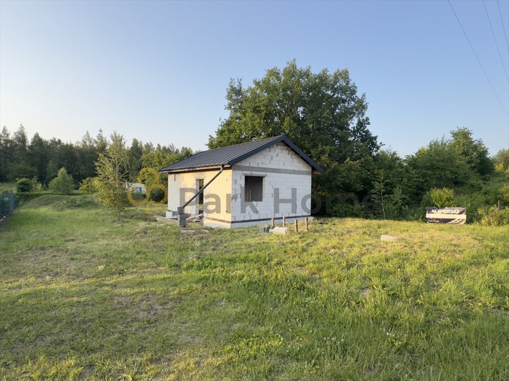 Działka z domkiem letniskowym, 699 m², blisko jeziora Powidz, Ługi  699m2 Foto 1