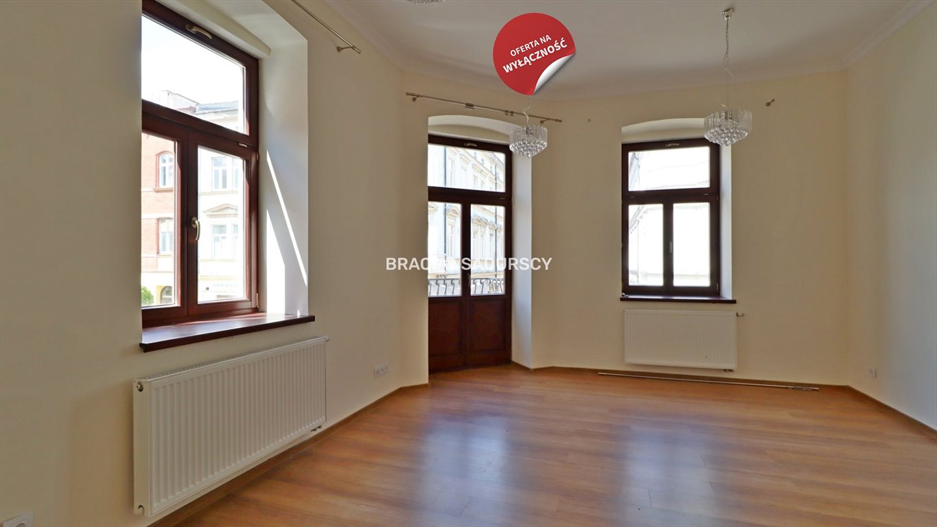 Lokal użytkowy na wynajem Tarnów, Centrum, Rybna  49m2 Foto 1