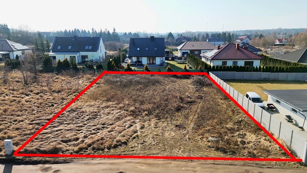 Działka budowlana 932 m² z mediami i warunkami zabudowy Dobra  932m2 Foto 1