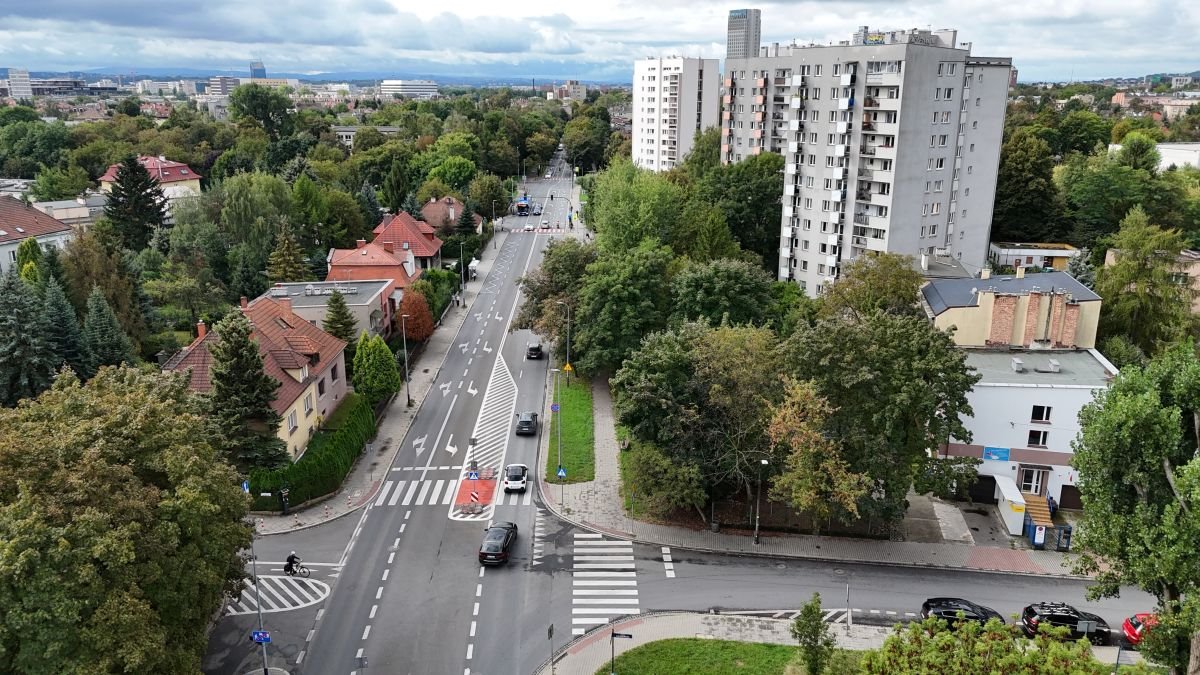Lokal użytkowy na sprzedaż Kraków, Śródmieście, Iganacego Łukasiewicza  123m2 Foto 1