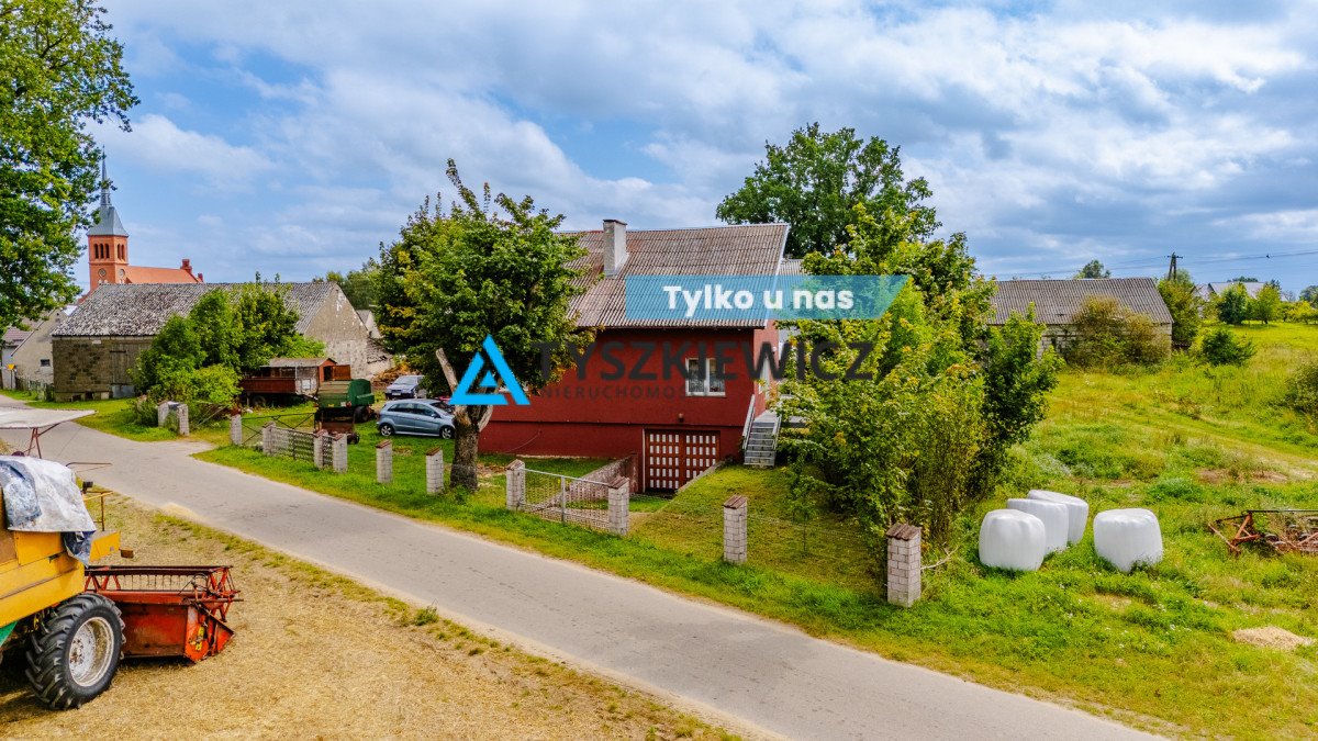 Dom wolnostojący 200 m2 z dużym potencjałem w Wysinie Wysin, Wiejska  200m2 Foto 1