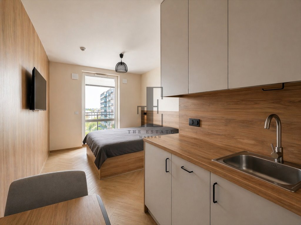 Inwestycyjny 18 m² w nowoczesnym budynku z 2022 r. Warszawa, Włochy, Wiktoryn  18m2 Foto 1