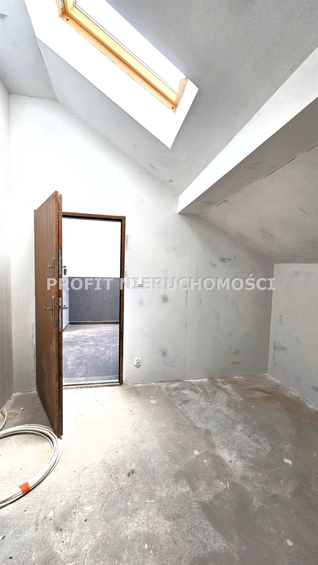 Mieszkanie dwupokojowe na sprzedaż Lębork, Obrońców Wybrzeża  80m2 Foto 4