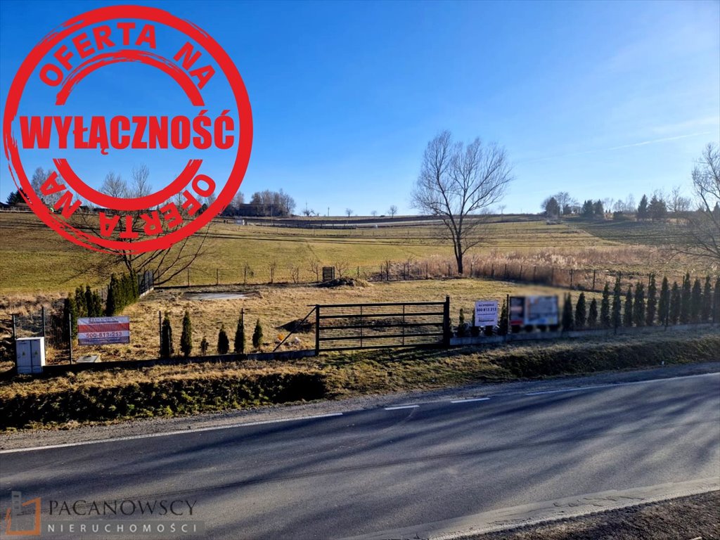 Działka budowlano-usługowa 1330 m² w Łuczycach (blisko drogi asfaltowej) Łuczyce  1 330m2 Foto 1