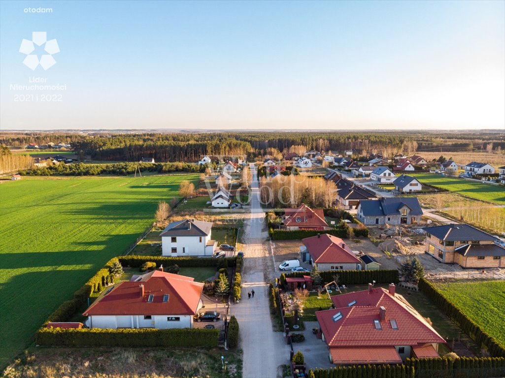 Działka budowlana na sprzedaż Chwaszczyno  1 047m2 Foto 1