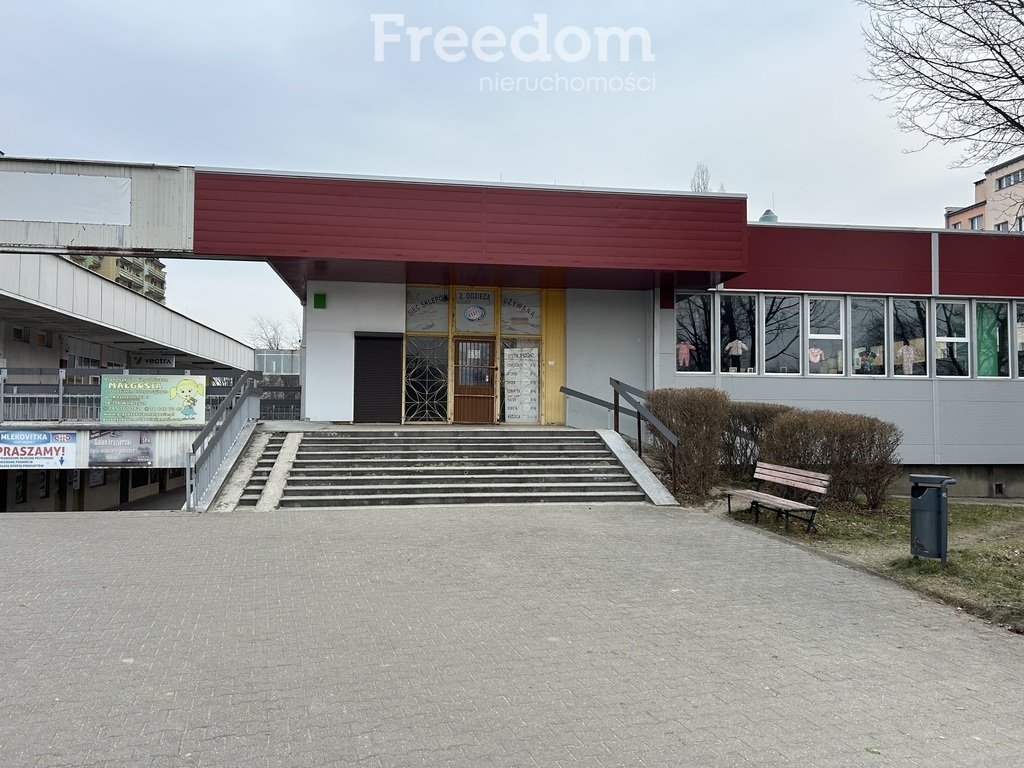 Lokal użytkowy na sprzedaż Wałbrzych, Kasztelańska  84m2 Foto 1