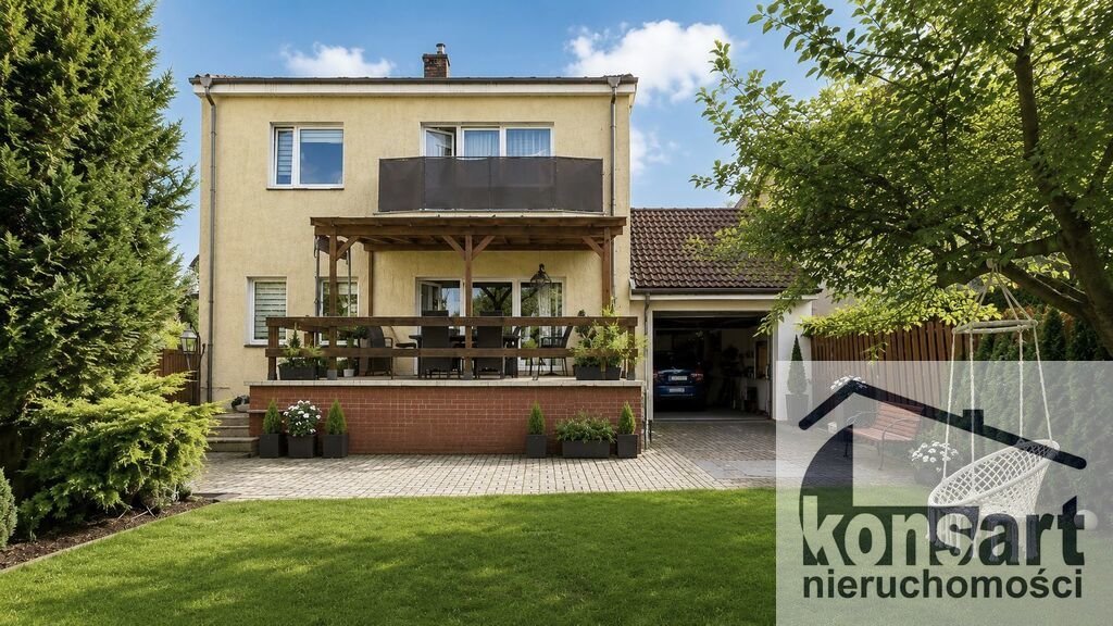 Przestronny dom 293 m² z garażem i biurem - Bezrzecze Szczecin, Bezrzecze, Koralowa  293m2 Foto 1