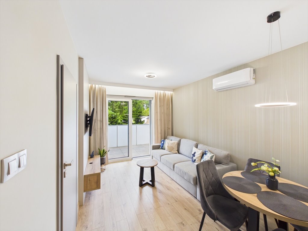 Polecam 2-pokojowe mieszkanie 35 m² z dużym balkonem w Kołobrzegu Kołobrzeg, Solne Zdroje, Hugo Kołłątaja  35m2 Foto 1