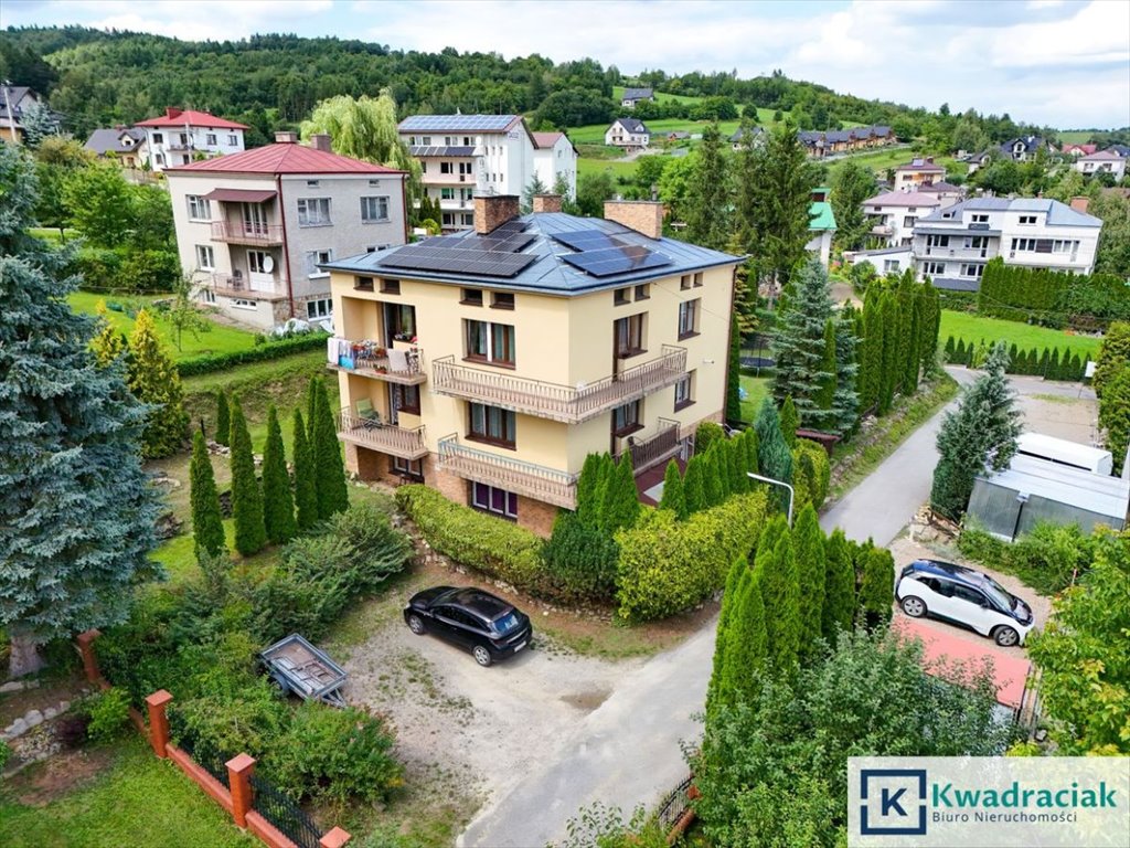 Na sprzedaż przestronny dom 246 m² z niezależnymi kondygnacjami Rymanów-Zdrój  246m2 Foto 1