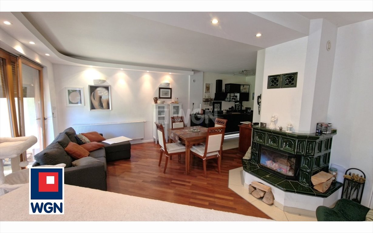 Mieszkanie trzypokojowe na sprzedaż Ustroń  71m2 Foto 1