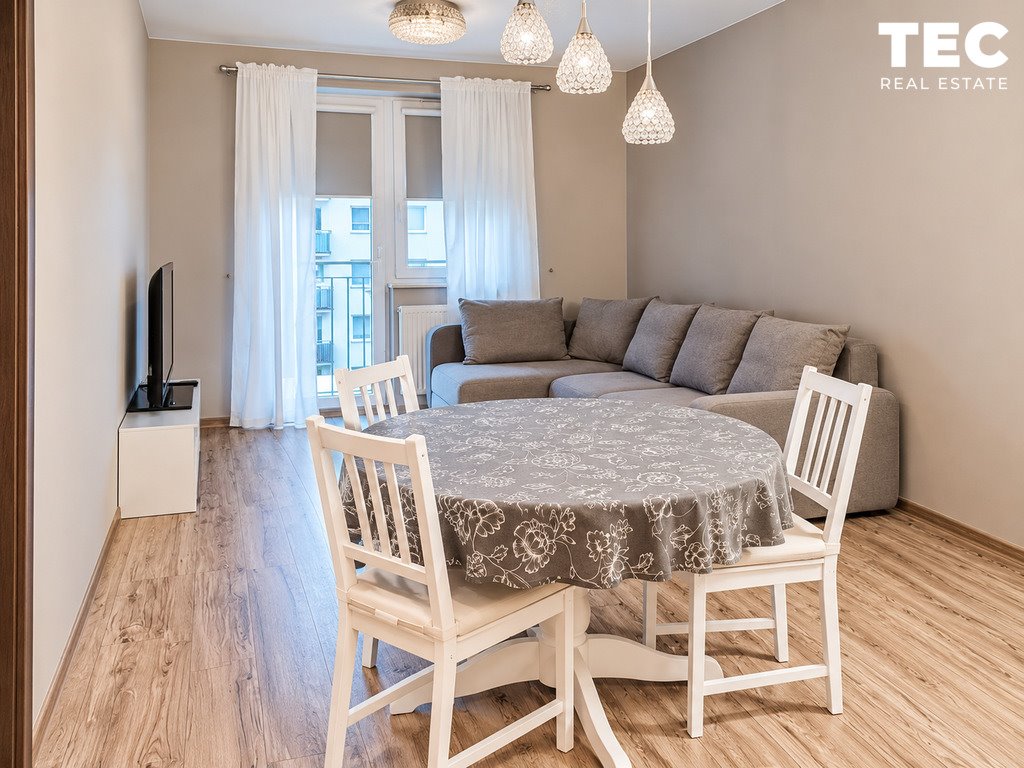 Zapraszam do obejrzenia 44 m² mieszkania z balkonem w Krakowie Kraków, Nowa Huta, Osiedle Piastów  44m2 Foto 1