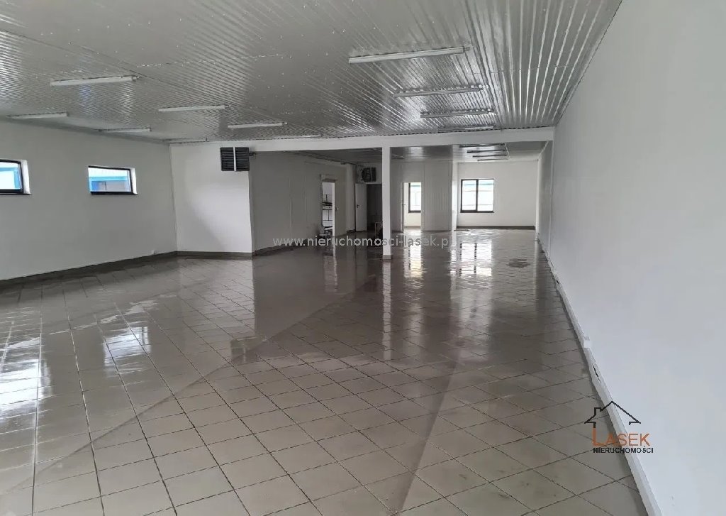 Wynajmę halę produkcyjną 164 m² z parkingiem w Wadowicach Wadowice  200m2 Foto 1