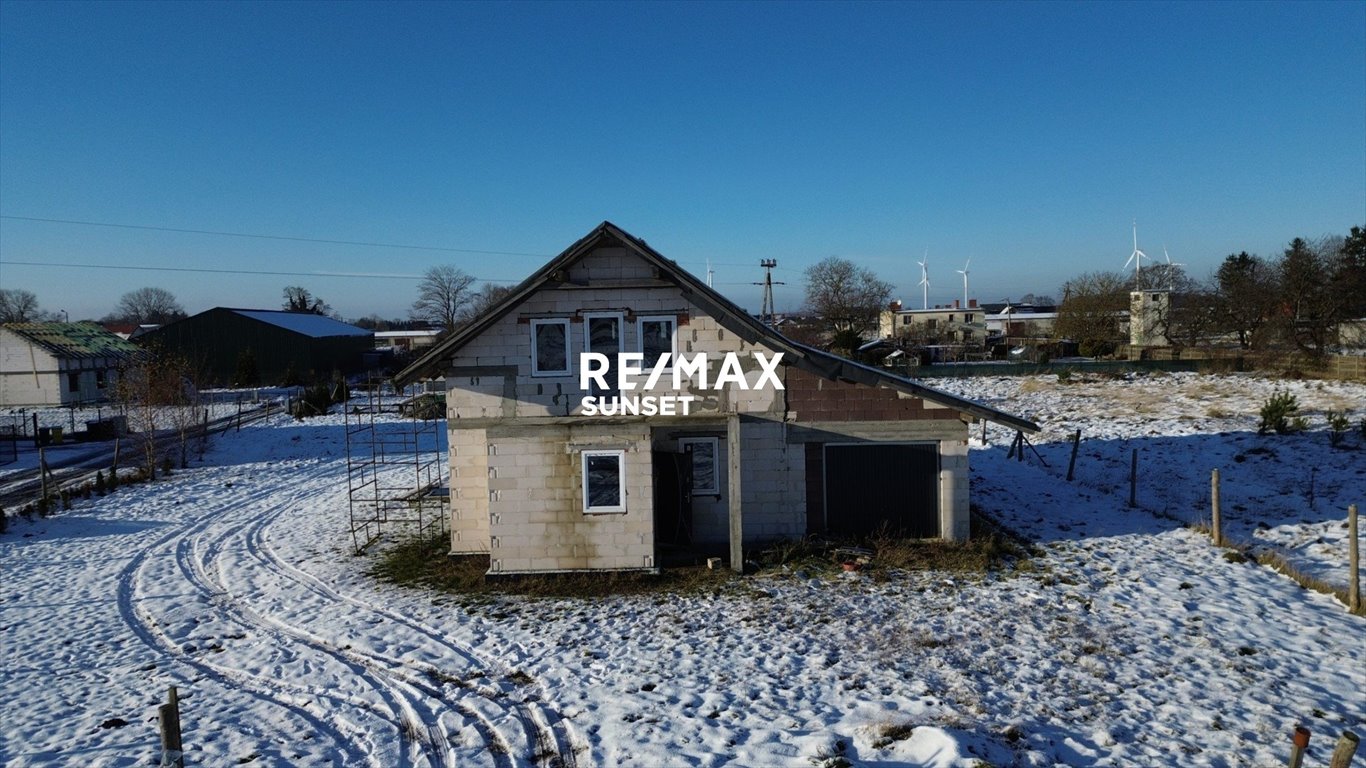 Nowoczesny dom 161 m² z 4 pokojami, gotowy do zamieszkania Siemyśl, Kołobrzeska 6C  161m2 Foto 1