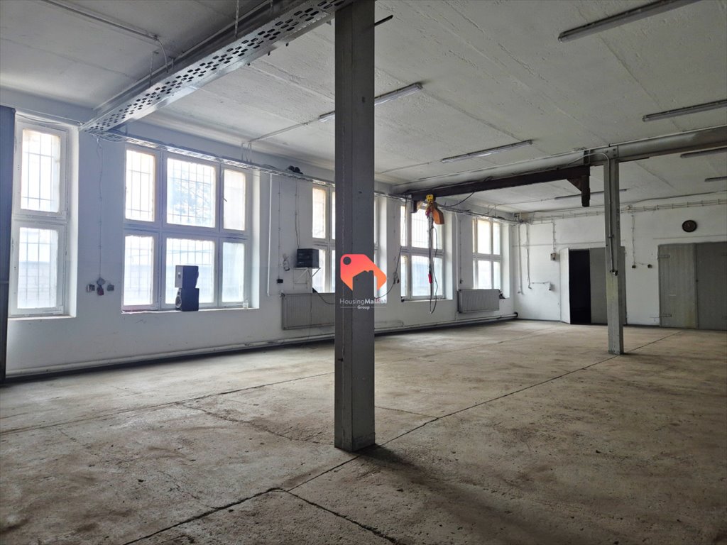 Hala 350m² z biurem i parkingiem – idealna pod działalność Białe Błota  350m2 Foto 1