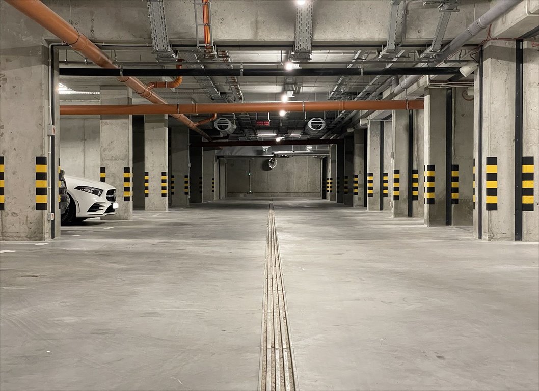 Garaż na wynajem Lublin, Czechów, Aleja Spółdzielczości Pracy 36  13m2 Foto 3
