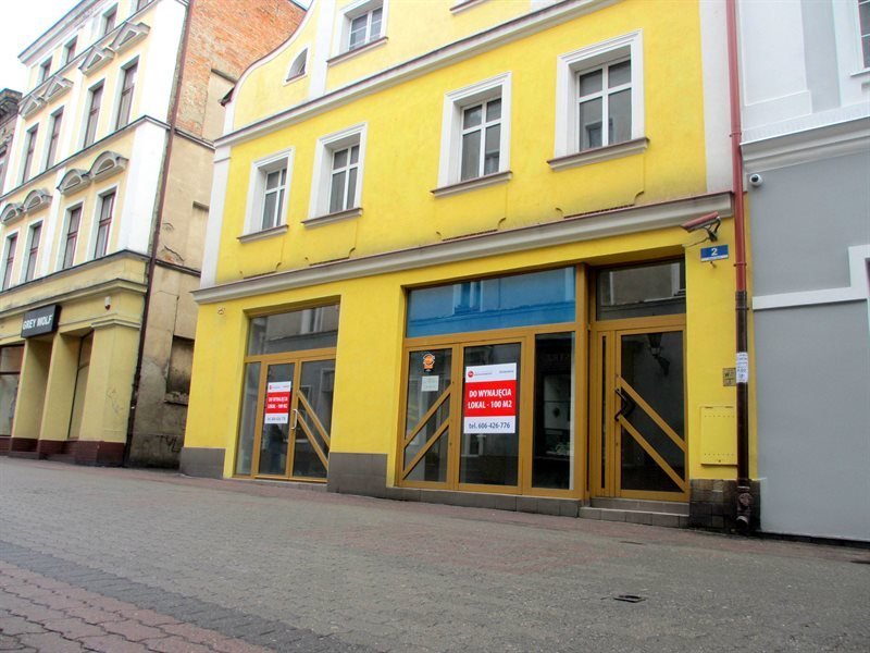 Lokal użytkowy na wynajem Leszno, Centrum  100m2 Foto 1