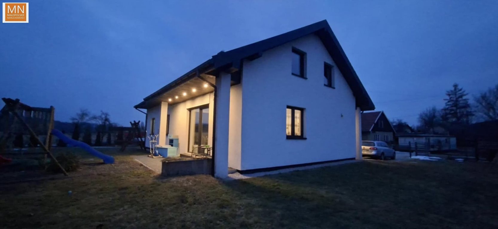 Zapraszam do przytulnego domu na jednym poziomie z kominkiem i widokiem na las Zator, Ukryta  141m2 Foto 1