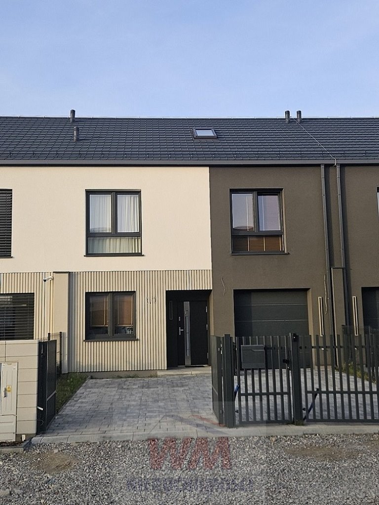 Dom na sprzedaż Grójec  123m2 Foto 1