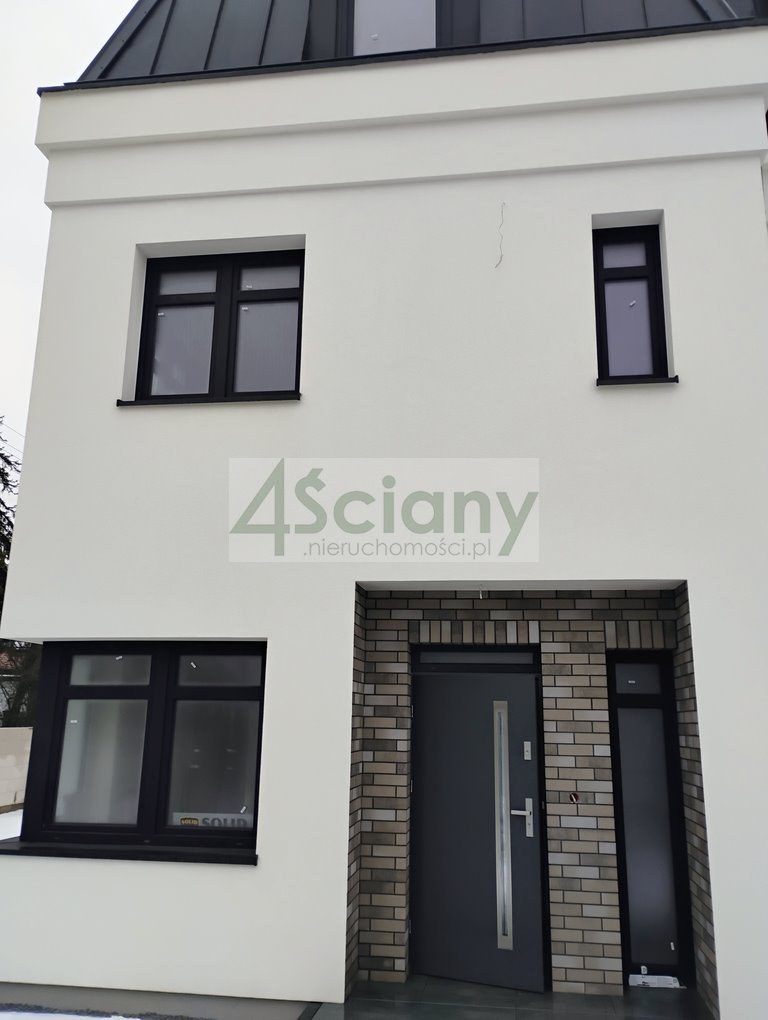 Segment narożny 120 m² z nowoczesną architekturą i ogrzewaniem gazowym Warszawa, Wawer  120m2 Foto 1