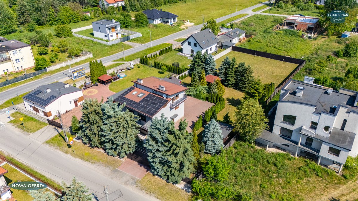 Dom z ogrodem i budynkiem usługowym 258 m² w Pabianicach Pabianice, Miodowa  258m2 Foto 1