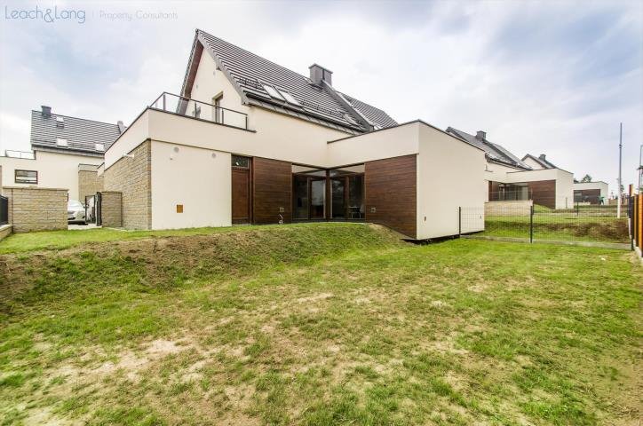 Zapraszam do domu bliźniaczego z widokiem na Kraków i garażem Mogilany, Parkowe Wzgórze, os. Parkowe Wzgórze  141m2 Foto 1