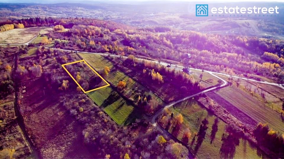 Widokowa działka w Pruchniku z mediami i możliwością podziału Pruchnik  2 700m2 Foto 1