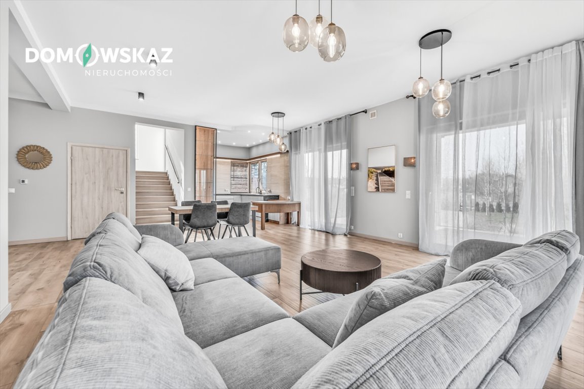 Luksusowy dom 190 m² z tarasem i 4 miejscami parkingowymi Katowice, Brynów, Bukszpanowa  190m2 Foto 1
